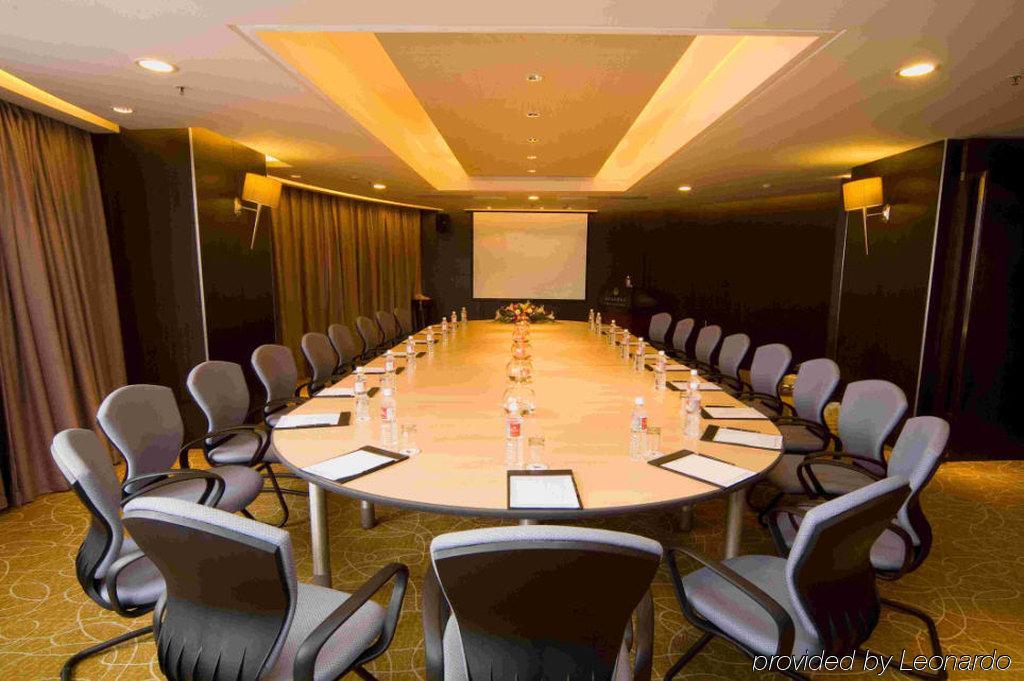 Grand Hotel Nanjing Nankín Facilidades foto