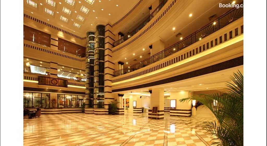 Grand Hotel Nanjing Nankín Exterior foto
